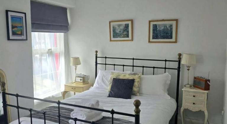 Rental apartment with 3 rooms for 6 persons — photo 2