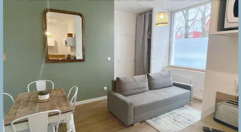 Holiday apartment with 1 room for 4 persons in Douai