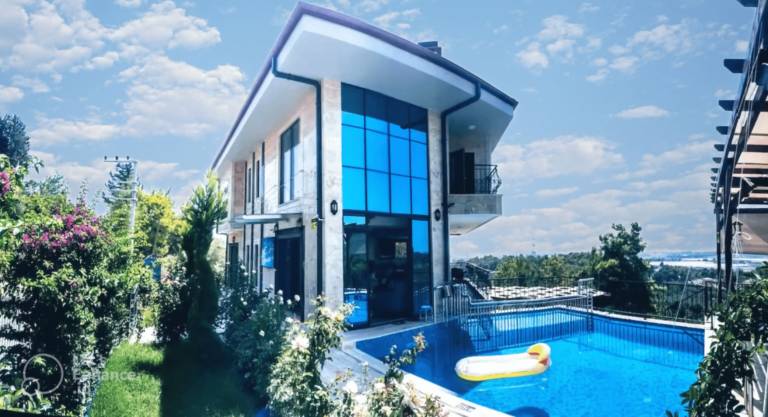 Villa Kalemler Mahallesi