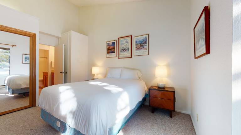 Condo with sauna, grill & heated pool — photo 3