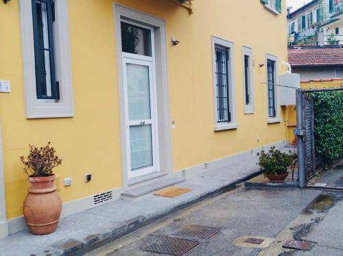 Bed & Breakfast  Florence