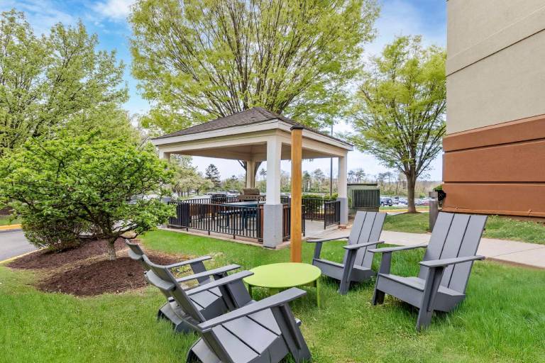 Sonesta Simply Suites Baltimore BWI Airport — photo 4
