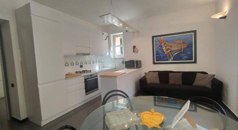 Holiday apartment with 2 rooms for 4 persons — photo 5