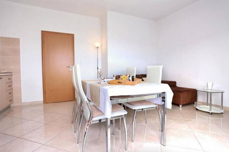 Rental apartment with barbecue & terrace | Sea view | Beach nearby | Pet-friendly — photo 3
