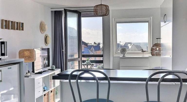 Holiday apartment with terrace | Good for workation — photo 3