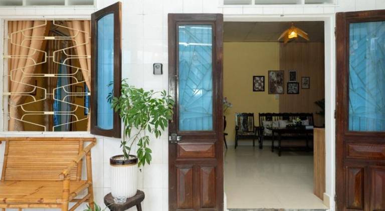 Big vacation home with patio | Close to Imperial City | Dogs allowed — photo 5
