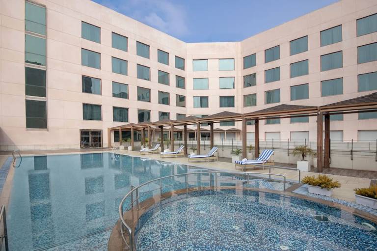 Radisson Blu Kaushambi Delhi NCR