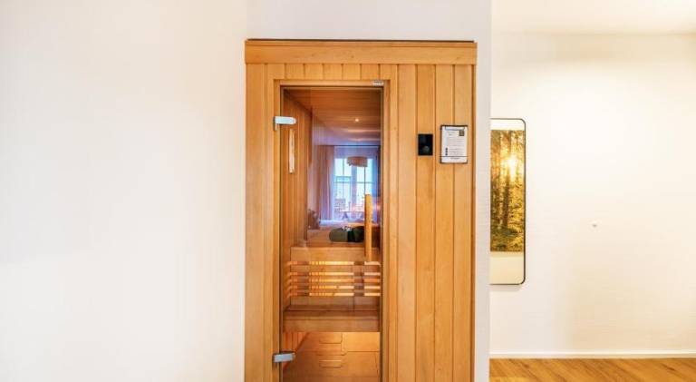 Black Forest Luxury Apartment Waldgluck mit Sauna — photo 5