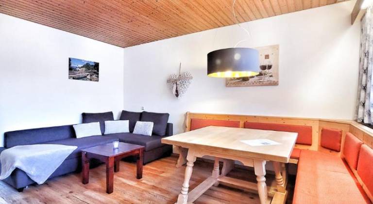 Holiday apartment with sauna, patio & yard | Pets are welcome — photo 4