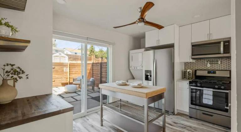 Serviced apartment with garden | Dogs allowed — photo 3