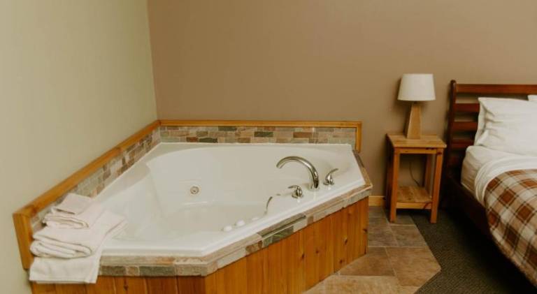 Adventure Inn — photo 2