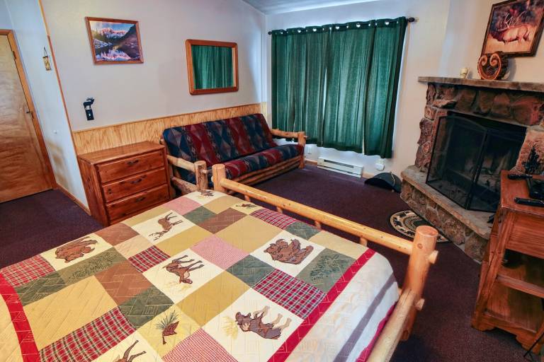 Lazy R Cottages: 7B — photo 3