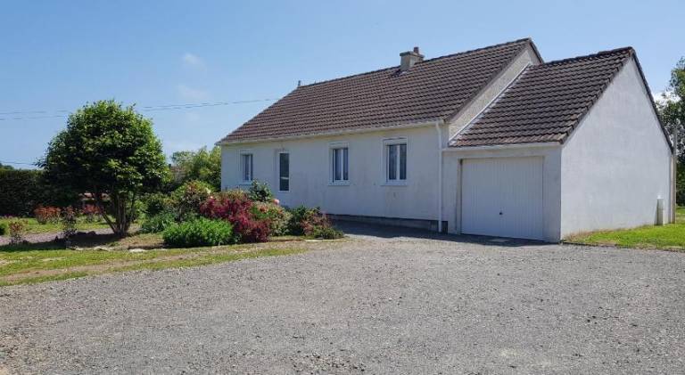 House with 3 rooms for 8 persons in Bayeux