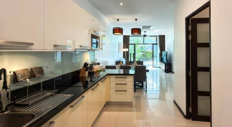 Onyx Villa 2 bd Nai Harn Beach by Mill — photo 2