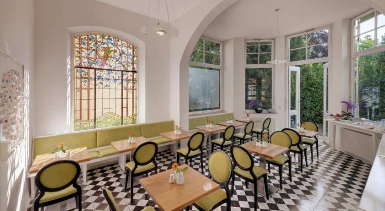 Boutiquehotel Dreesen - Villa Godesberg — photo 4