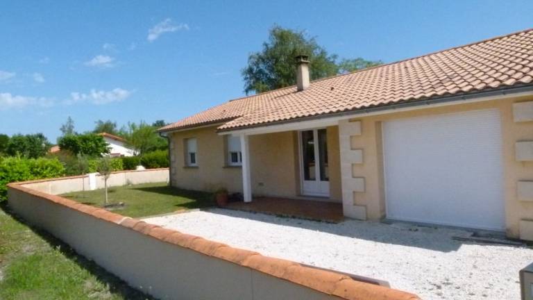 House  Sanguinet