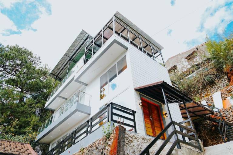 Villa | Pets allowed in Baguio