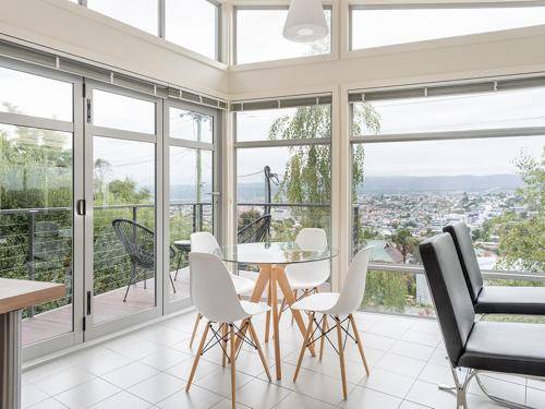Villa West Launceston