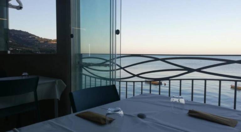 Serviced apartment with terrace — photo 2
