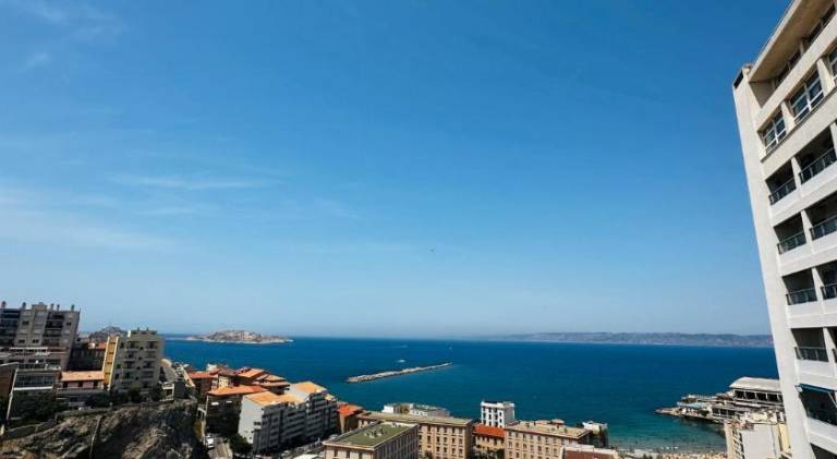 Apartment | Close to Fort St. Jean in Marseille