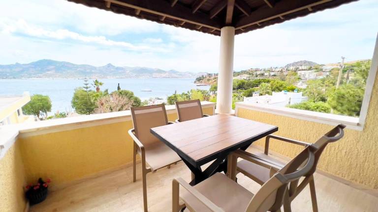 Luxery 2-1 Suit in Yalikavak, on the beach and pool — photo 4