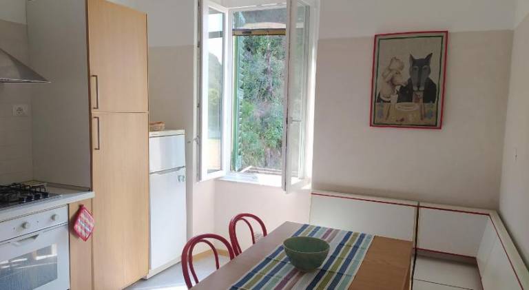 Holiday apartment with 2 rooms for 5 persons — photo 4