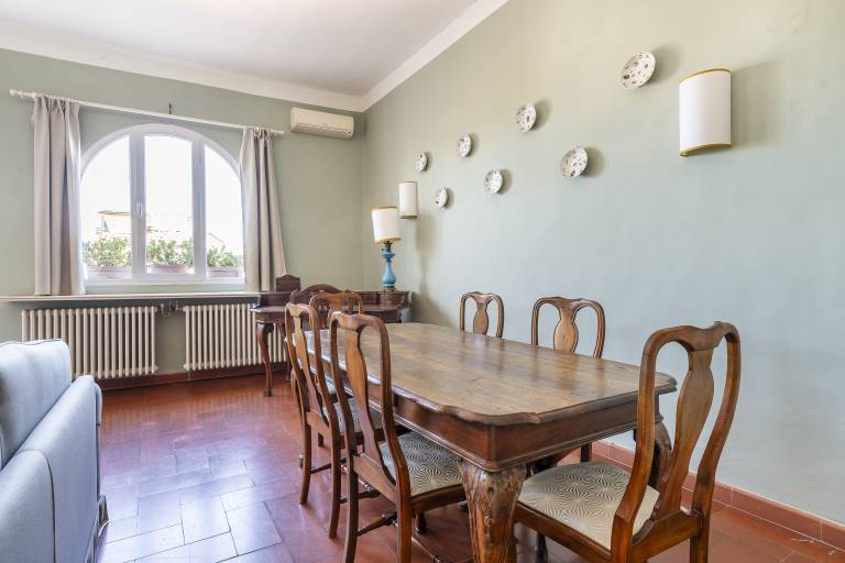 Holiday apartment | Close to Ponte Vecchio | City view — photo 4