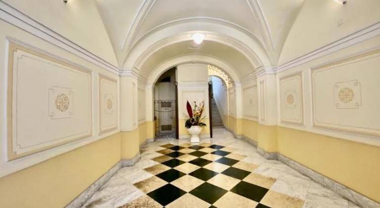 Holiday apartment with jacuzzi in Bari