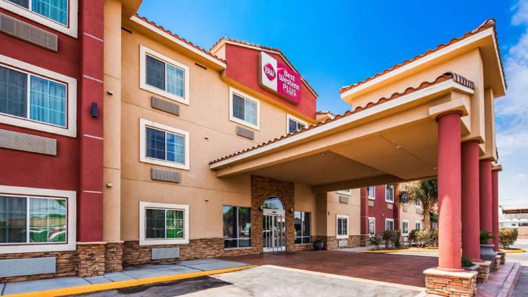 Best Western Plus Main Street Inn in Brawley, CA
