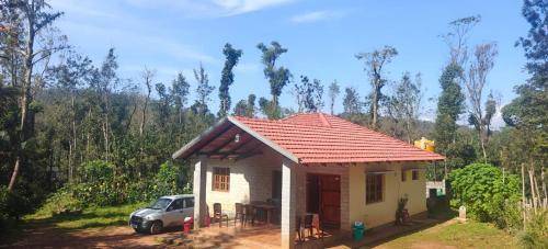 Vacation home with garden | Pet-friendly in Chikkamagaluru