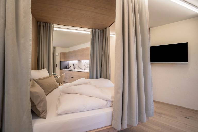 Studio Apartment 'Avia Living Teresa' with Mountain View and Wi-Fi — photo 5