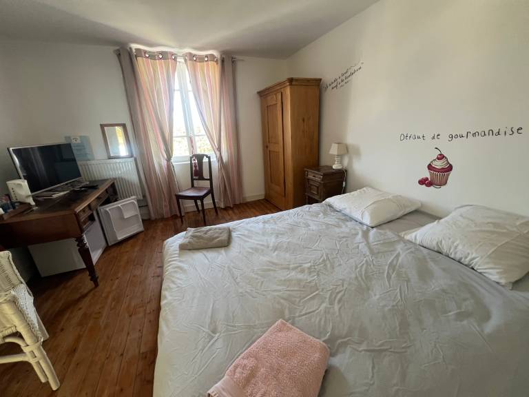 Bed and Breakfast 'Chambre Privative' with Shared Terrace, Private Garden and Wi-Fi — photo 3