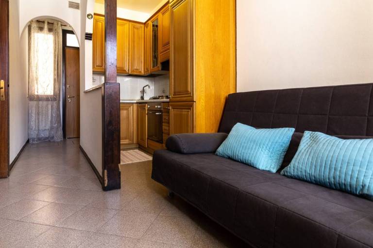 Rental apartment with 2 rooms for 7 persons — photo 4