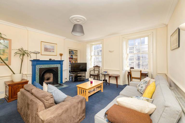 Gorgeous Flat near Edinburgh Castle