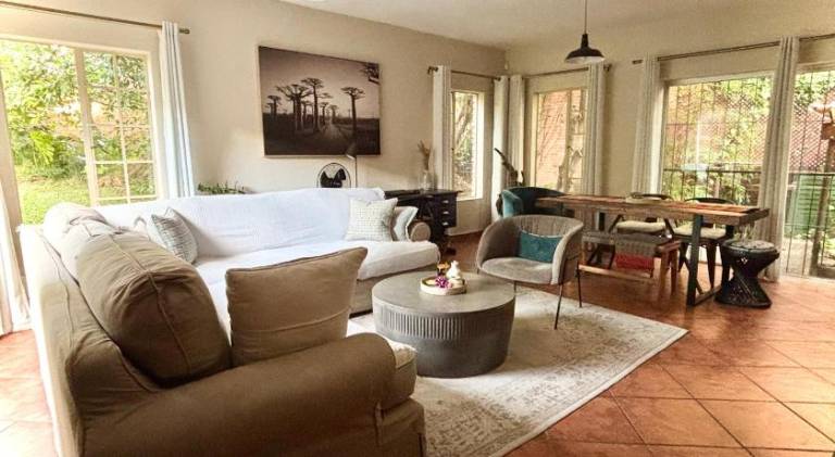 220 m&sup2; Ferienhaus
