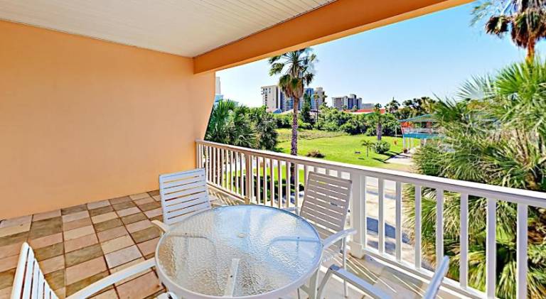 Vacation home | Next to the beach | Pets are welcome in South Padre Island, TX