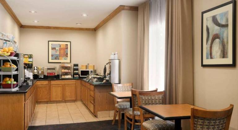 Hawthorn Extended Stay by Wyndham Decatur — photo 5
