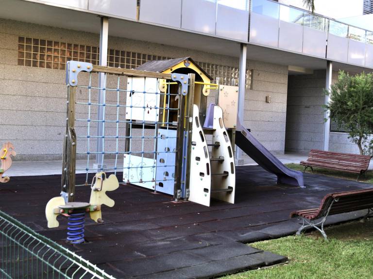 Rental apartment with pool & garden — photo 3