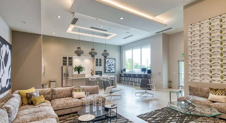 Lovely rental apartment with pool | Pets allowed — photo 3