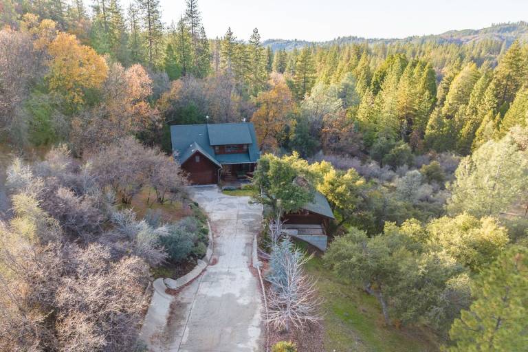 Cabin Hathaway Pines