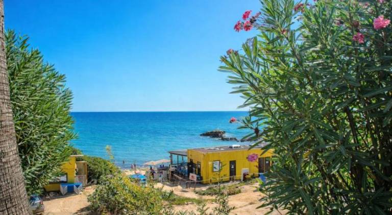 Ocean Bliss II- Panoramic Sea View - 20m to Beach - 2 Swimming Pools - Private Parking in Albufeira