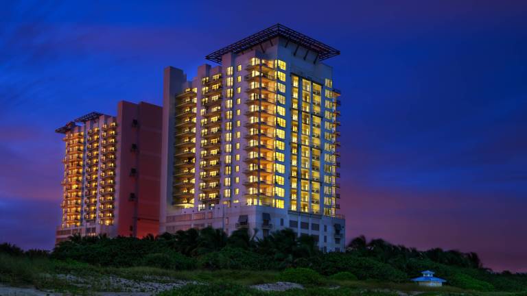 Resort Singer Island
