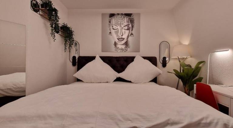 Swiss Border Apartment for 4 People, Free Parking, 1min from Basel in Mulhouse
