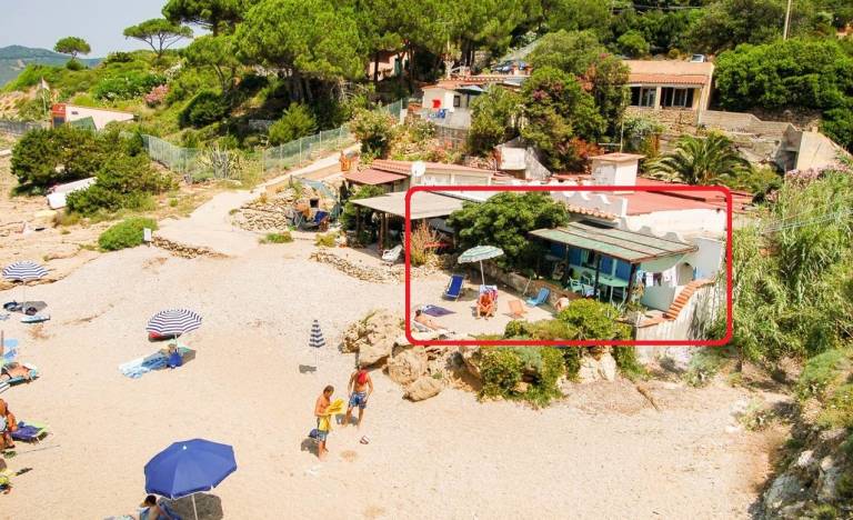 Strandhaus 'Perla di Mare' direkt am Meer in Porto Azzurro