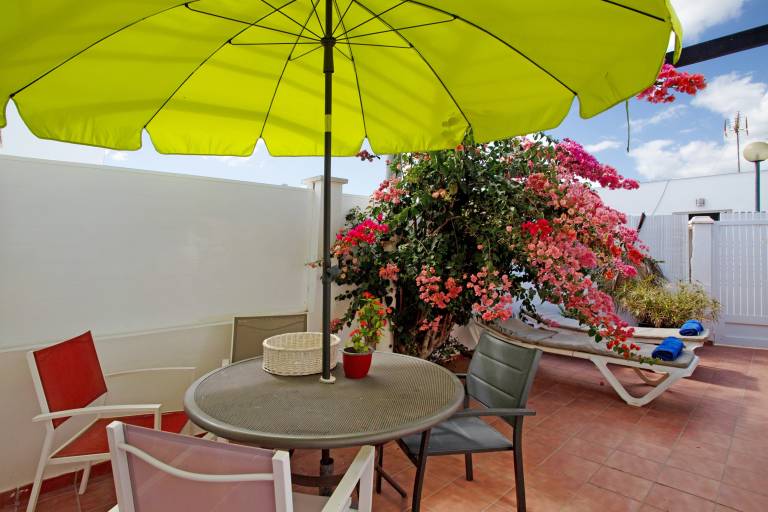 Bungalow Aloe Dunas: Jardín, piscina compartida y Wi-Fi rápido en Maspalomas — photo 3