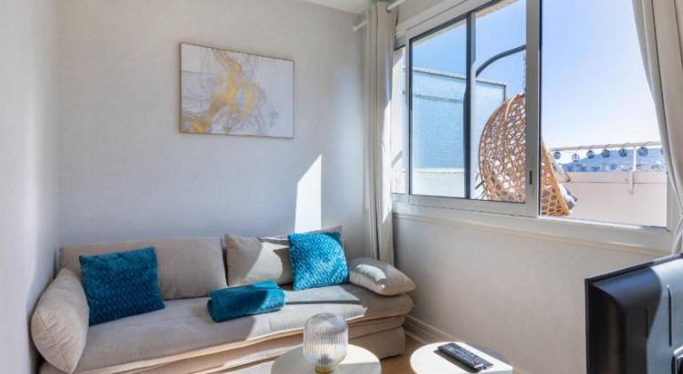 Rental apartment with 2 rooms for 4 persons — photo 2