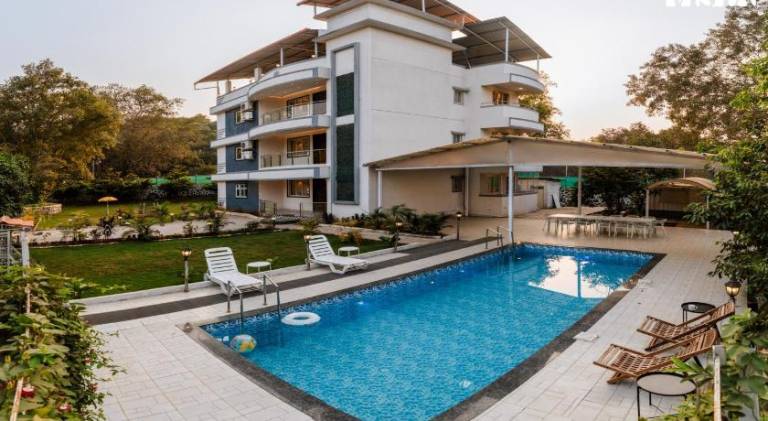 139 m&sup2; Villa