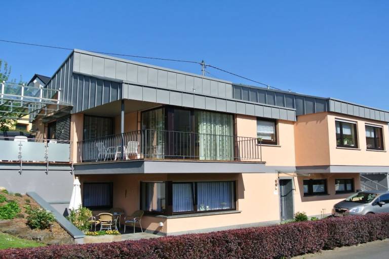 Ferienhaus  Lieser