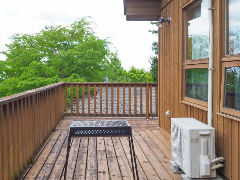 Canadian Woodhouse — photo 5
