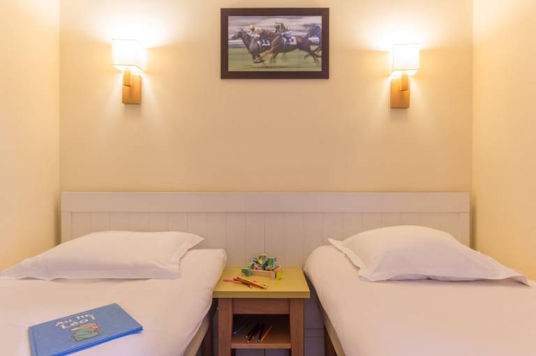 Accommodation Branville